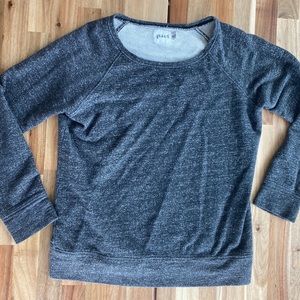 Pact Sweatshirt - M